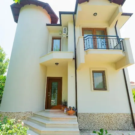Erdem 4 Bedroom With Private Pool Villa